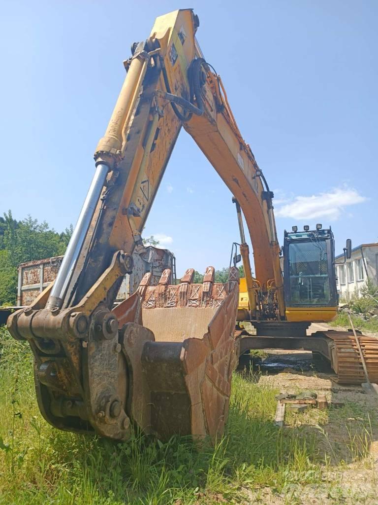 JCB JS 220 LS Beltegraver