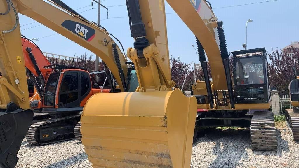 CAT 329 D L Beltegraver