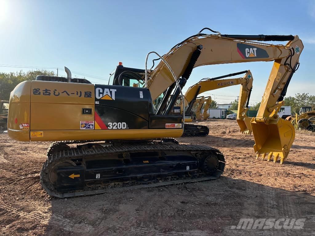 CAT 320DL Beltegraver