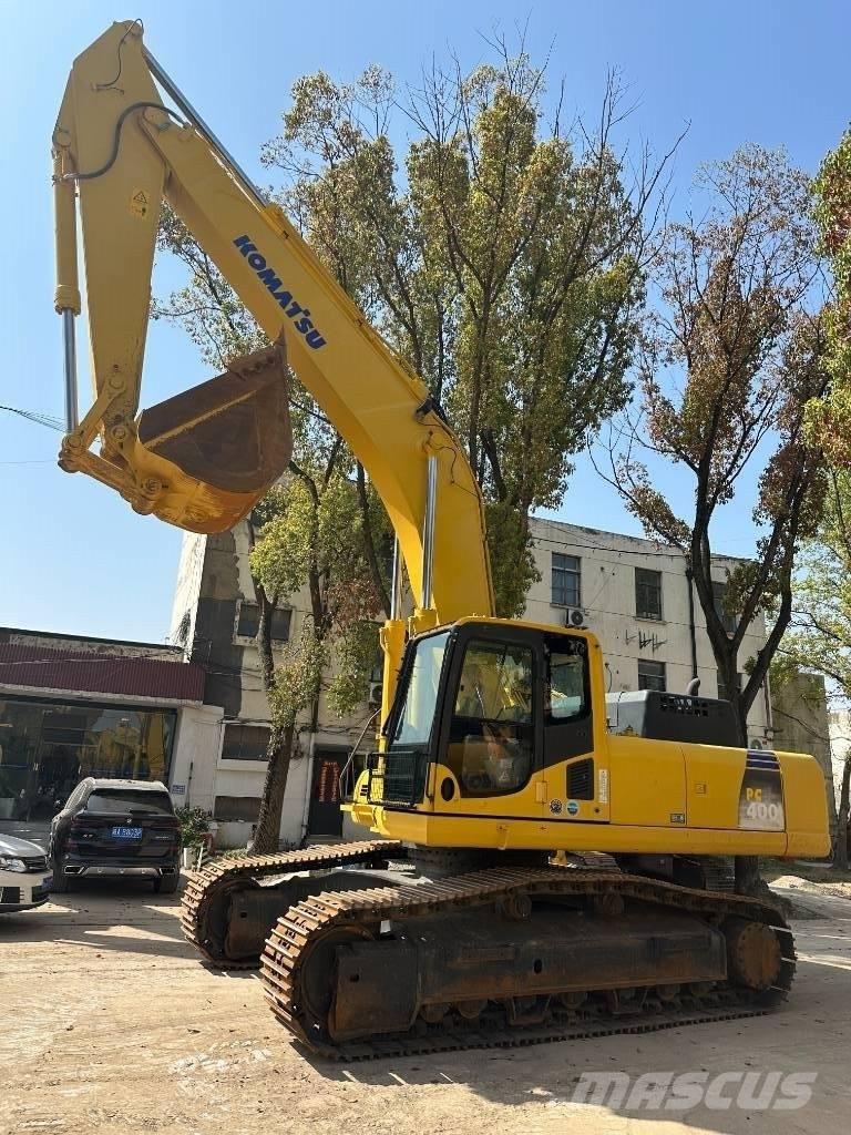 Komatsu PC 400-8 Beltegraver