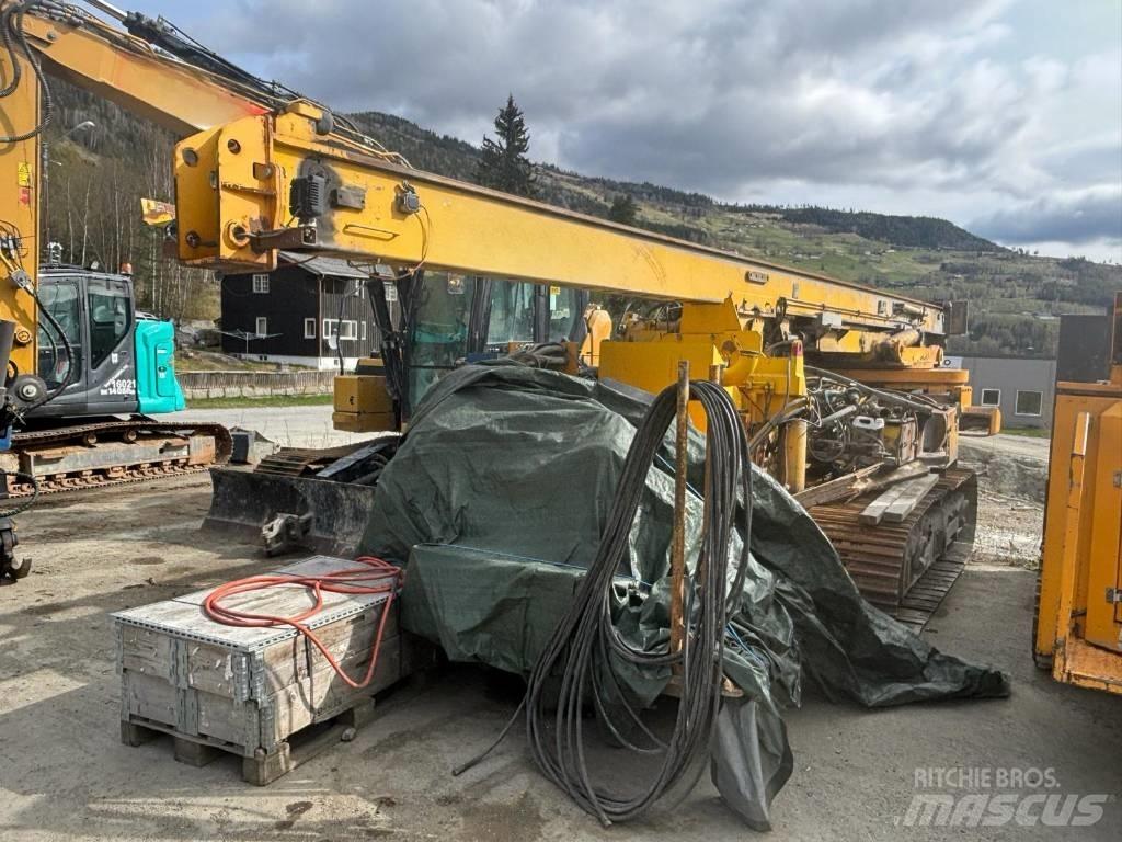 Klemm KR 807 - 5 Fundamenterings rigger