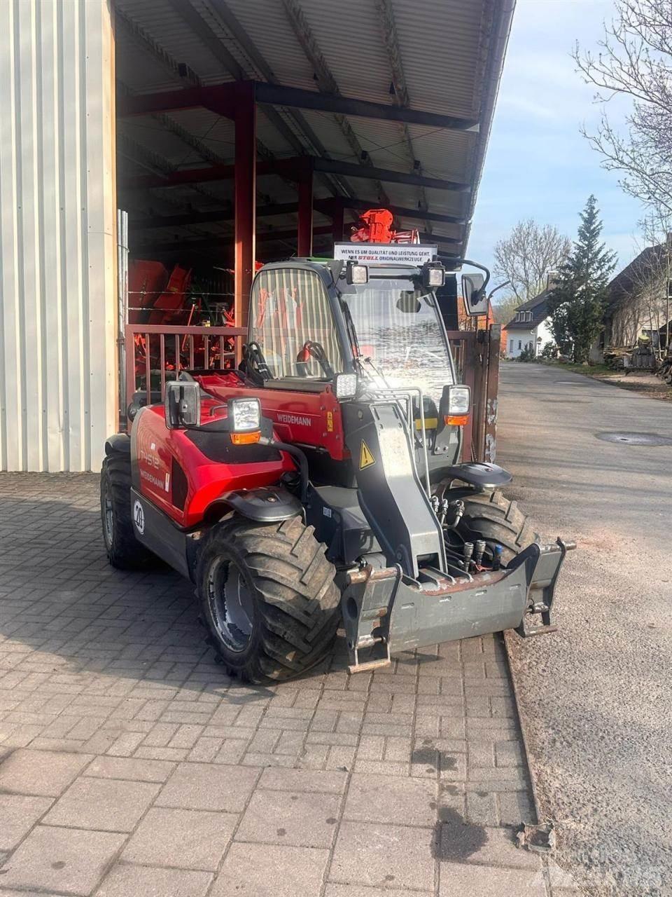 Weidemann T4512 Teleskoplastere for Landbruk