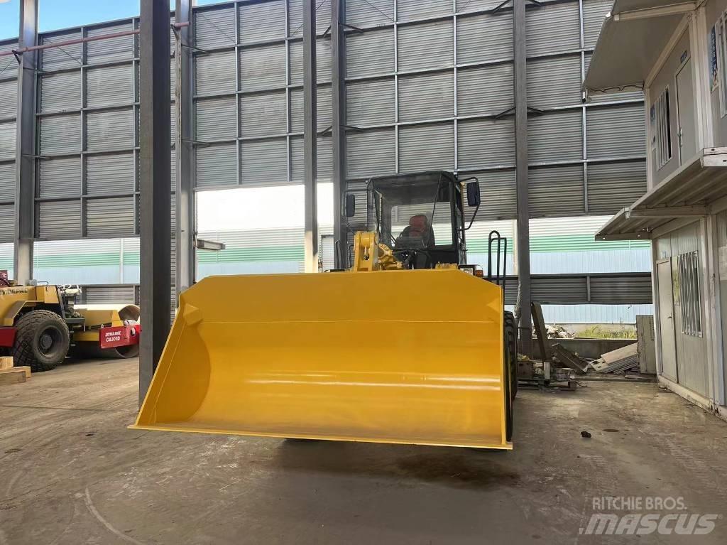 Komatsu WA 320-3 Hjullastere