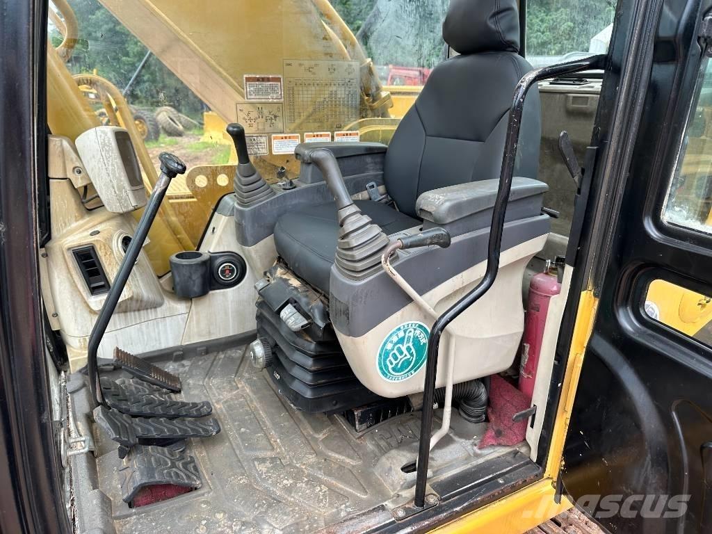 CAT 330 CL Beltegraver