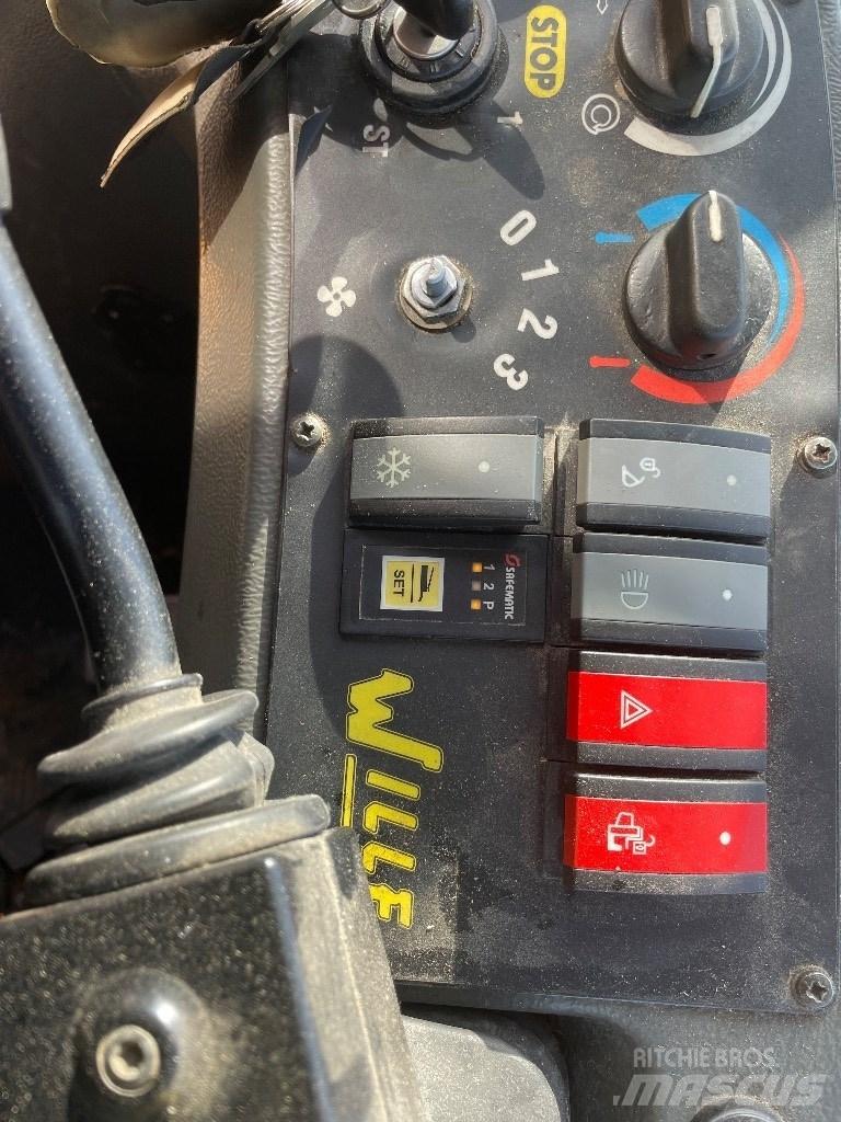 Wille 855C MPV/redskapsbærer