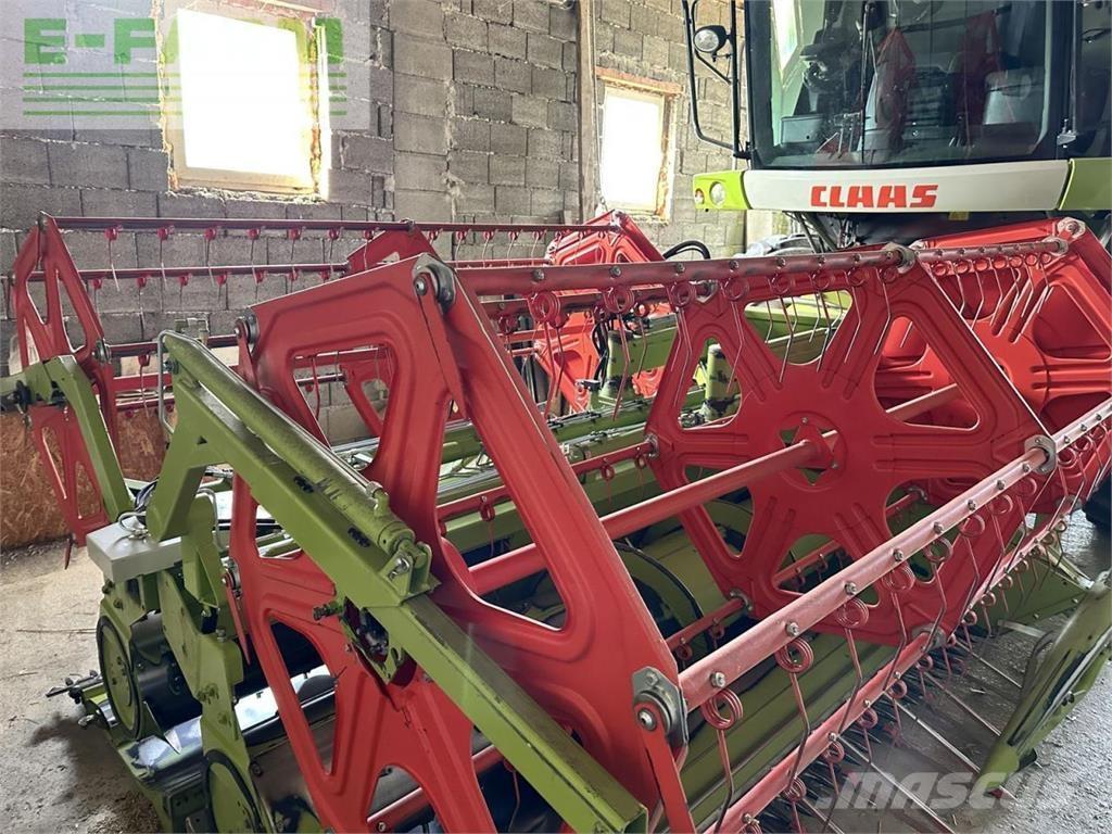 CLAAS tucano 420 Skurtreskere