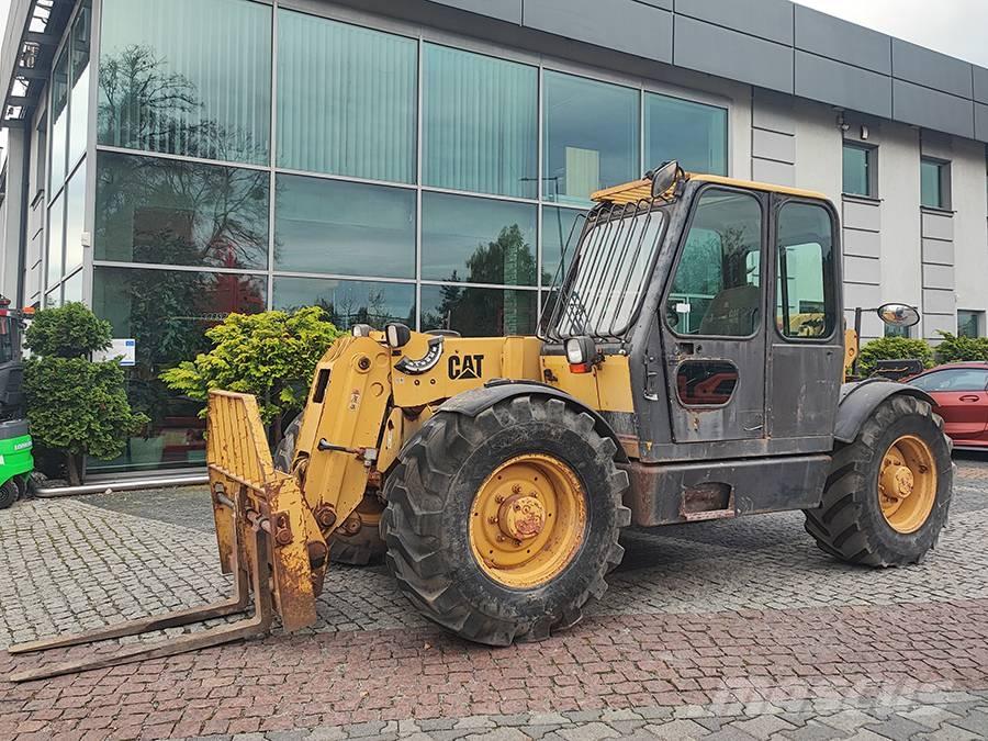CAT TH 62 Teleskoplastere