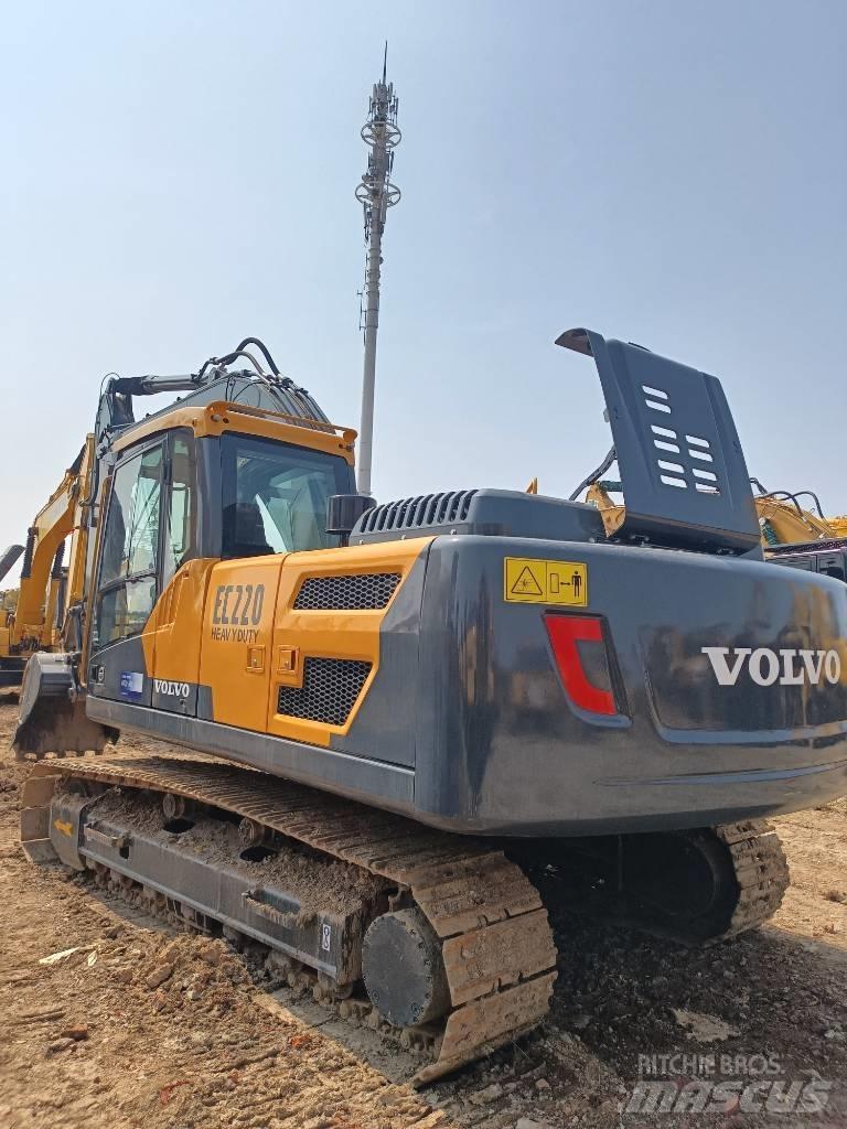 Volvo EC 220 Beltegraver