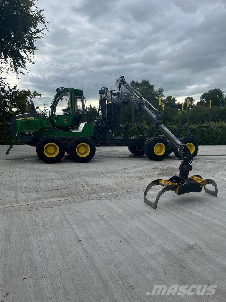 John Deere 1510G Lassbærere