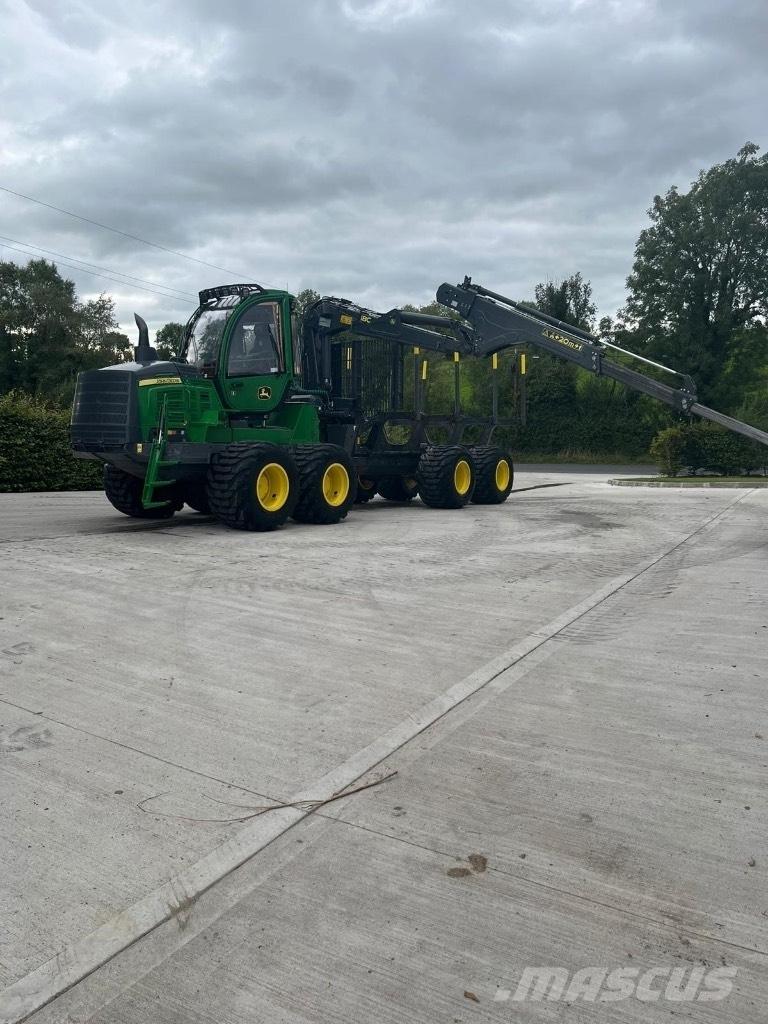 John Deere 1510G Lassbærere