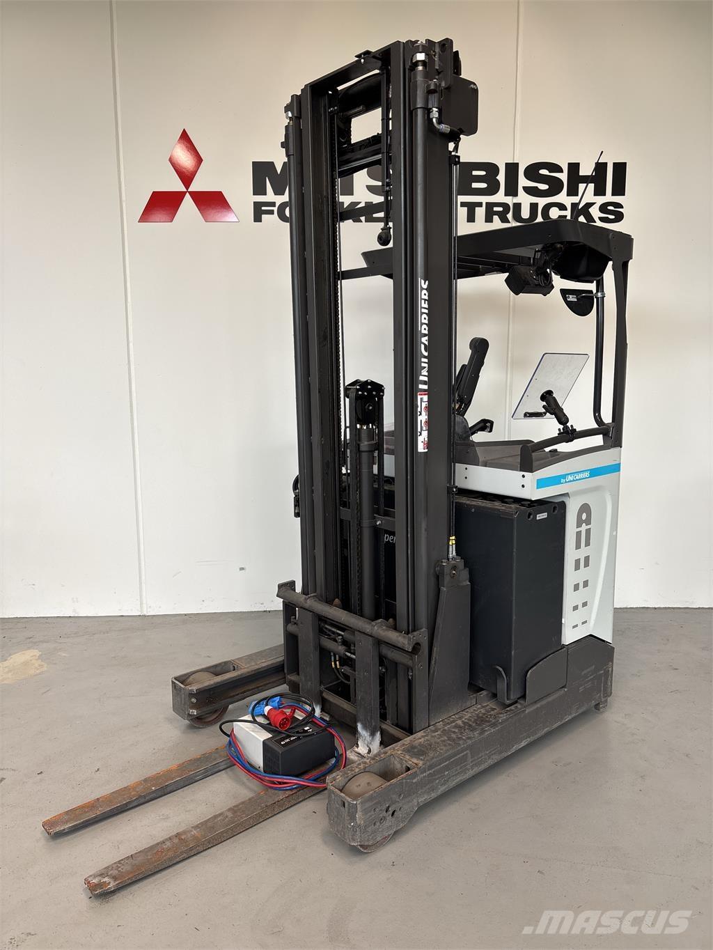 Atlet UMS160 Skyvemasttruck