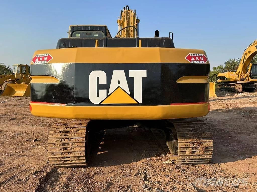 CAT 320B Beltegraver