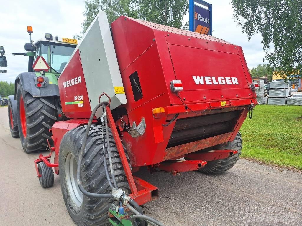 Welger 220 Profi Rundballepresser