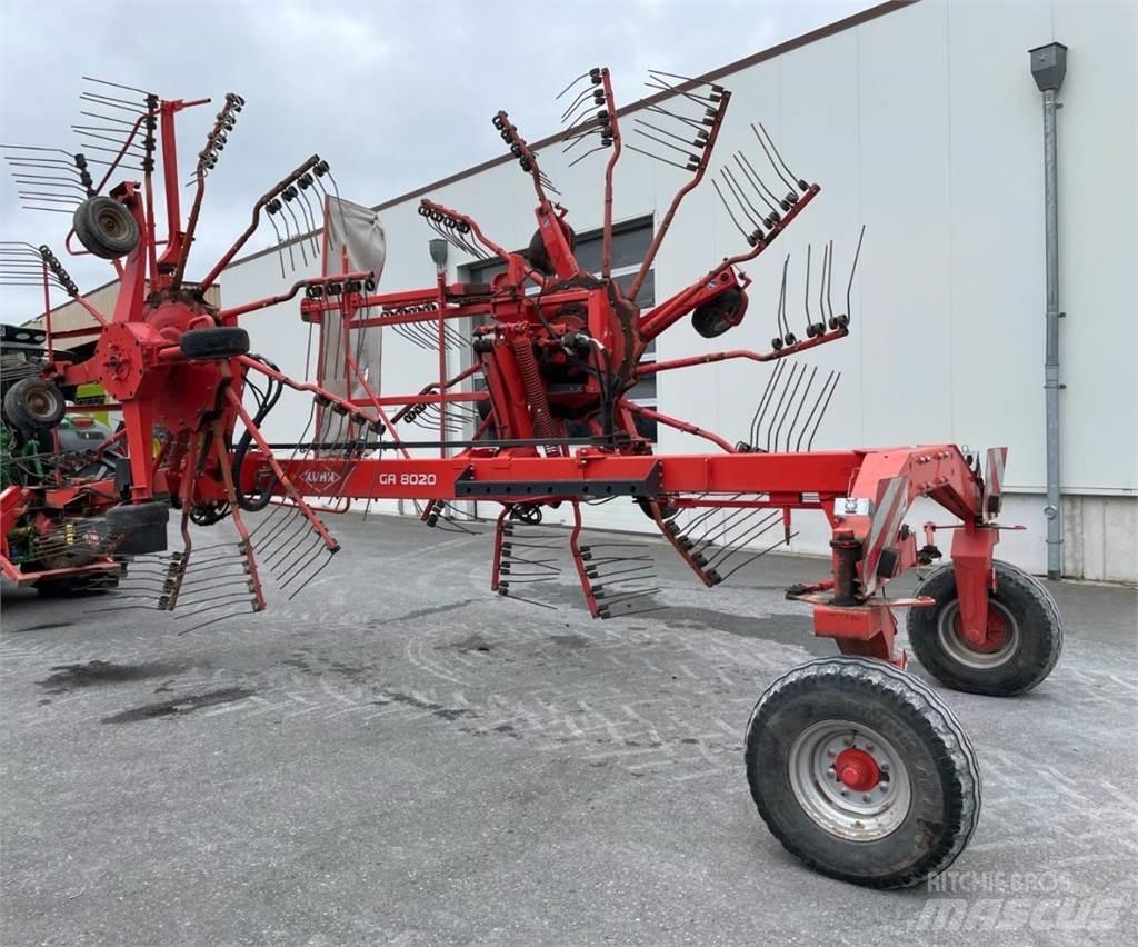 Kuhn GA 8020 Svanser