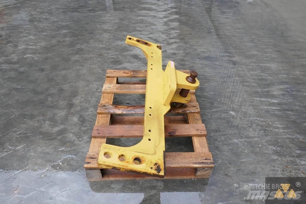 CAT 140M Drawbar Transport - Annet