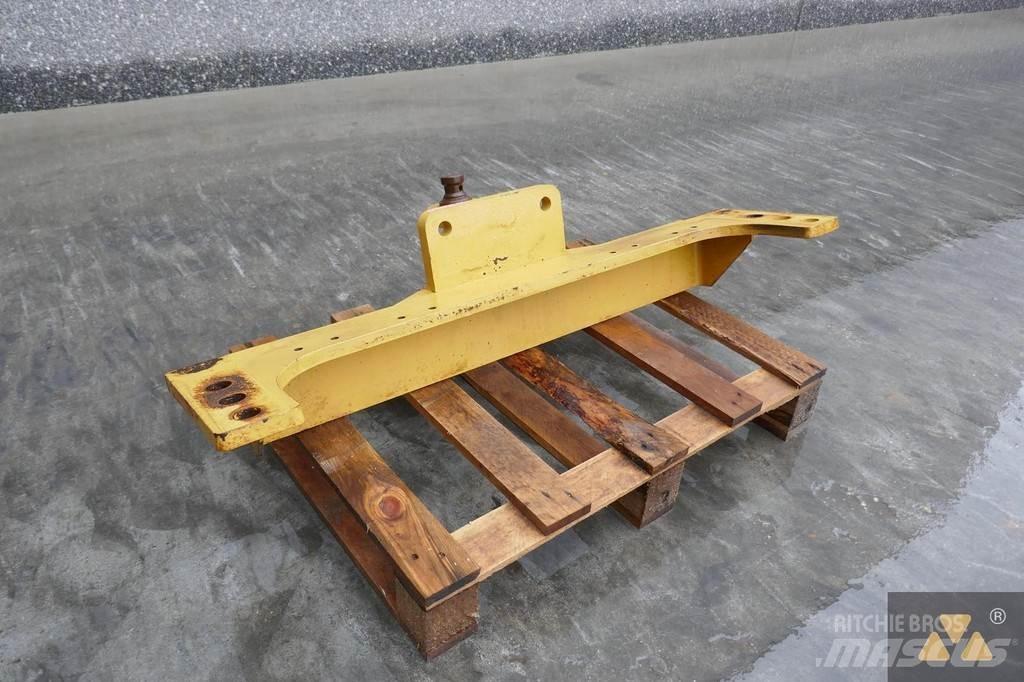 CAT 140M Drawbar Transport - Annet