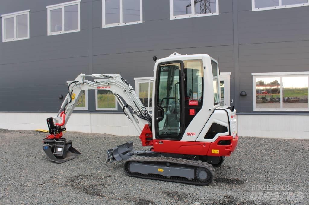 Takeuchi TB 225 Minigravere <7t