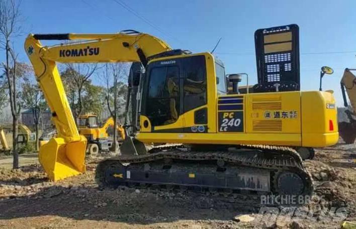 Komatsu PC 240 LC Beltegraver