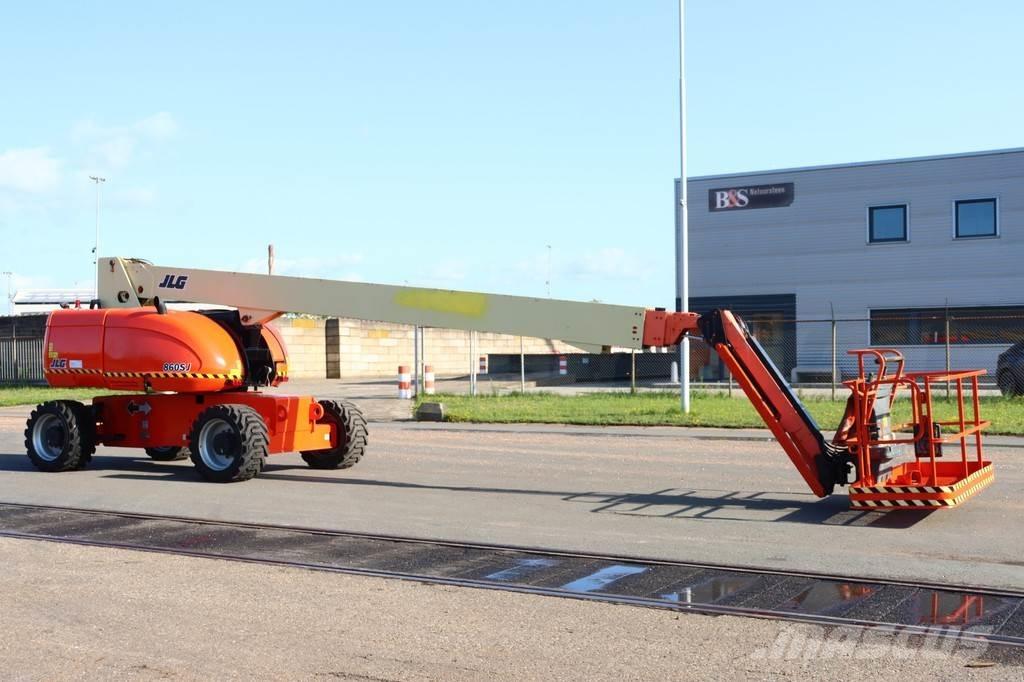 JLG 860SJ Teleskop bomlifter