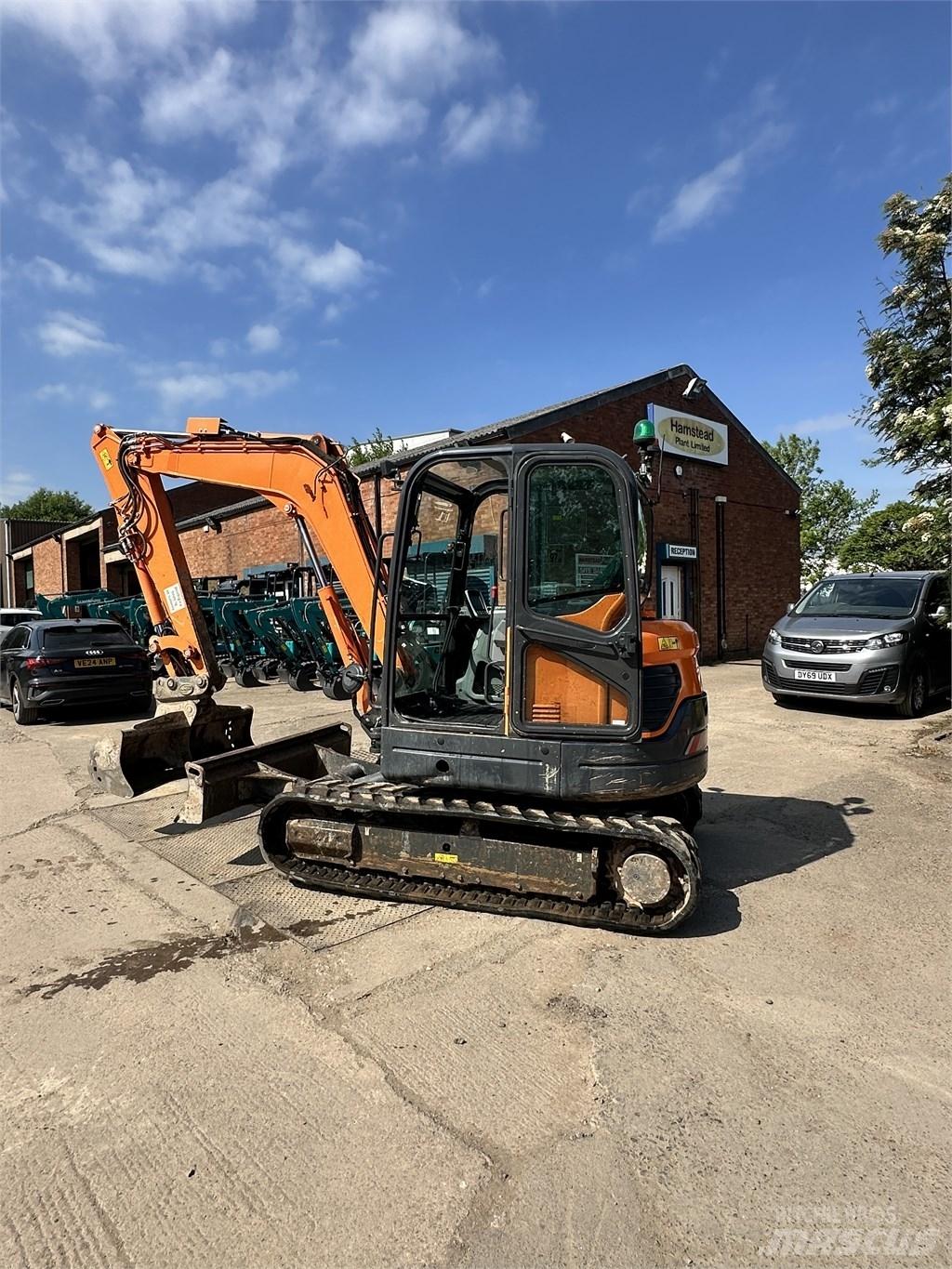 Doosan DX 63-3 Minigravere <7t