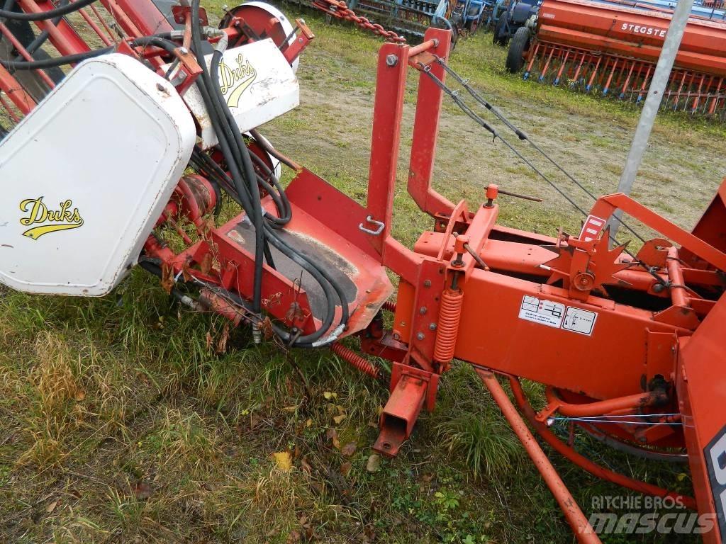 Deutz-Fahr HD300 Firkantpresser