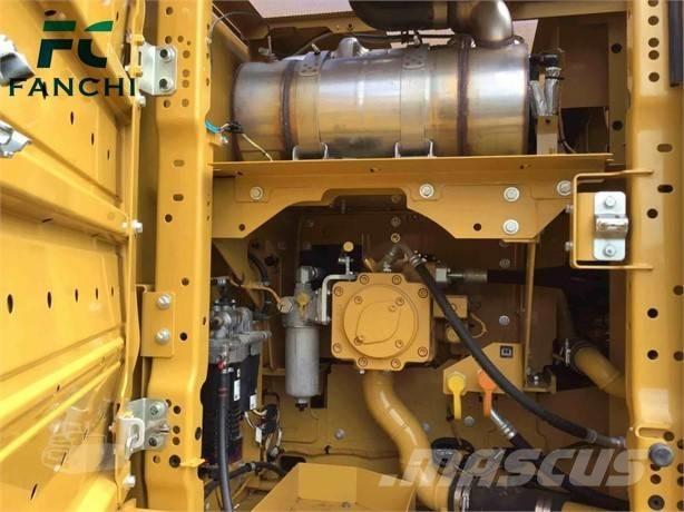 CAT cat320E Beltegraver