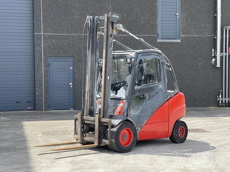 Linde H 30 D Diesel Trucker