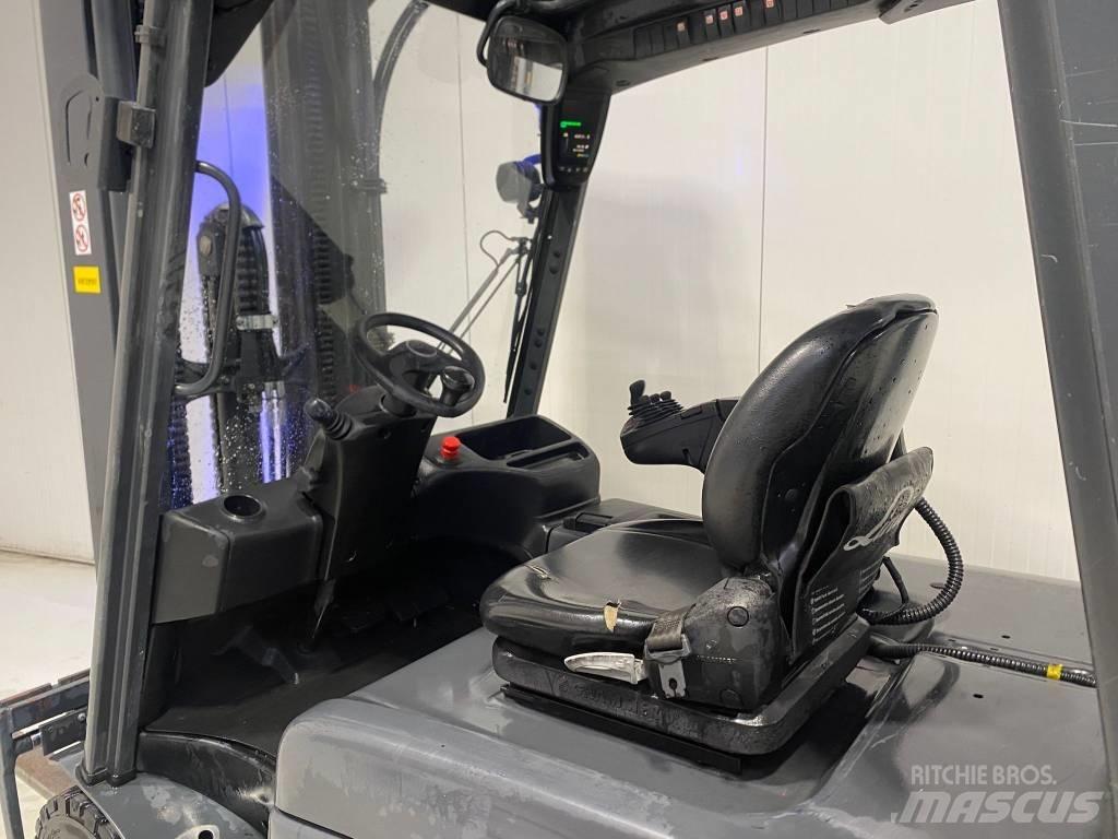 Linde E30L-01 Elektriske trucker