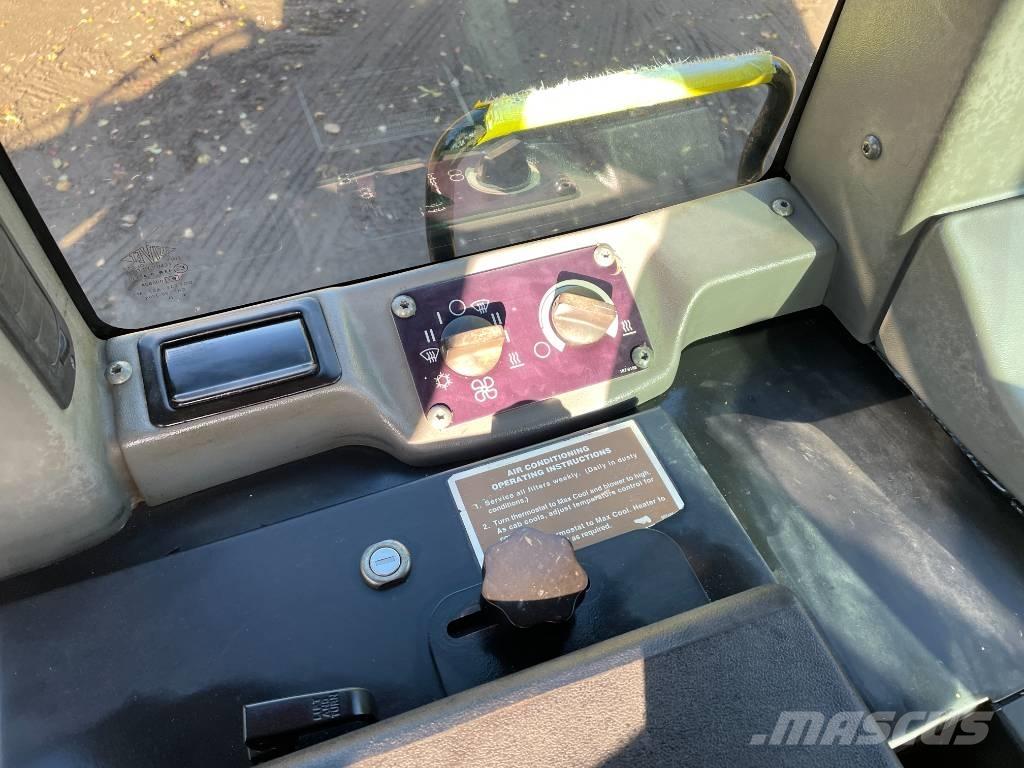 CAT 953 C Beltelastere