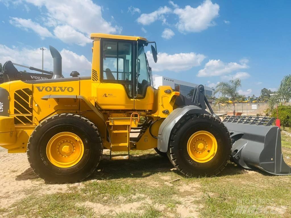 Volvo L 90 F Hjullastere