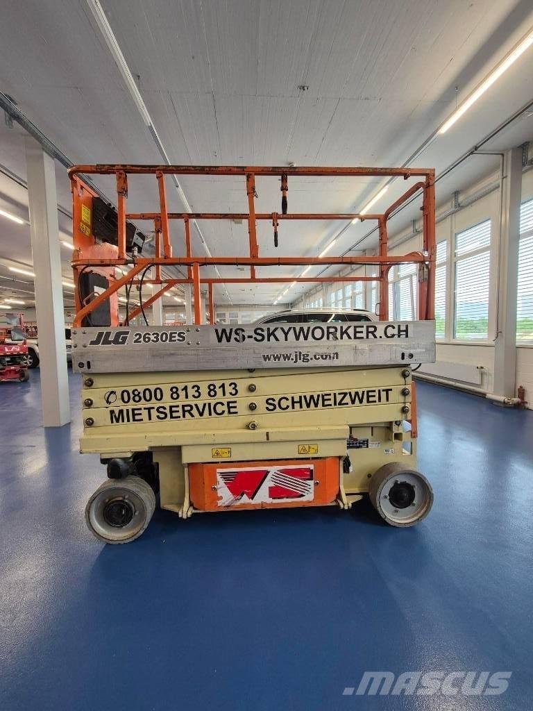 JLG 2630 ES Sakselifter