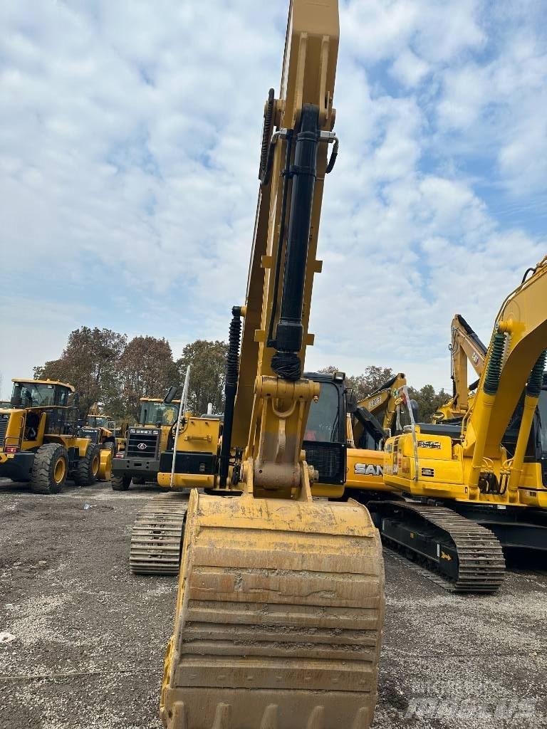 CAT 320 D2 Beltegraver