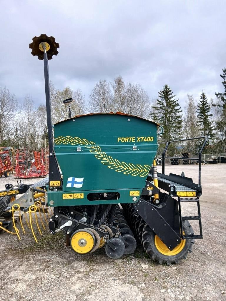 Multiva XT 400 Kombinerte såmaskiner