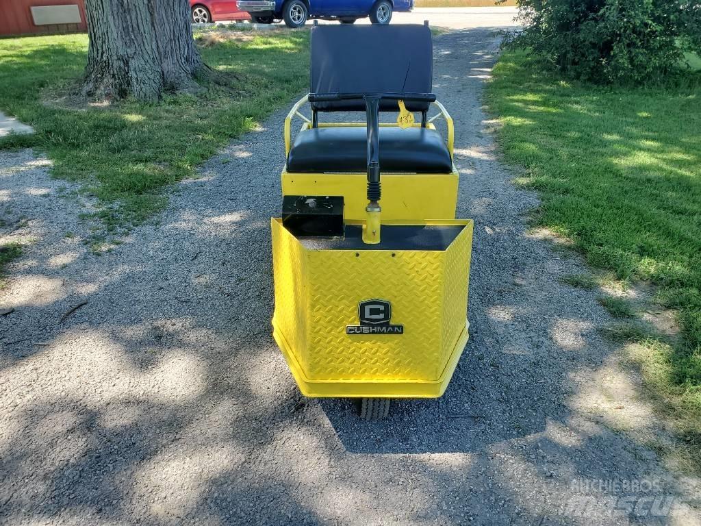 Cushman Minute Miser Tauetraktor