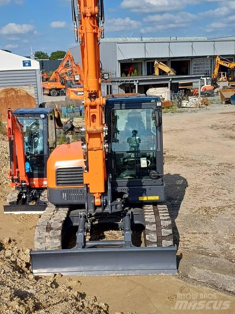 Doosan DX 85 R-3 Midigravere 7 - 12t