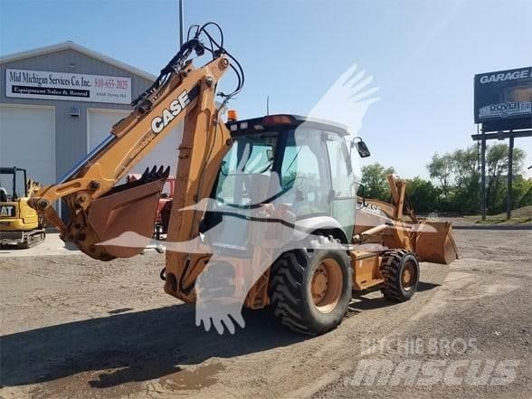CASE 580M III Traktorgravere