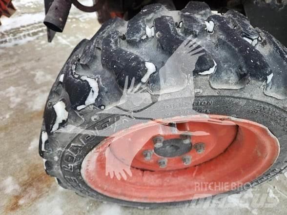 Kubota B26 Traktorgravere