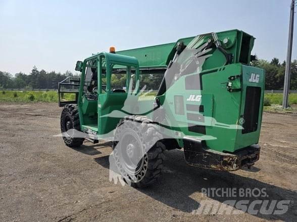 SkyTrak 8042 Teleskoplastere