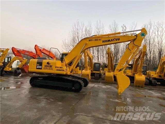 Komatsu PC200-7 Beltegraver