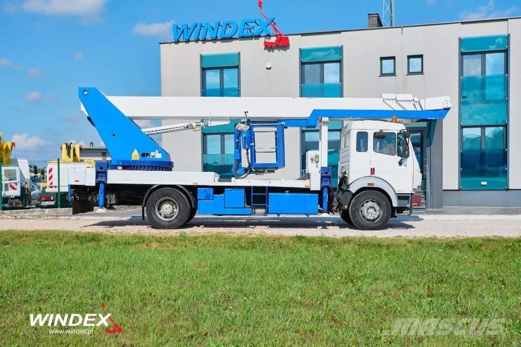 Wumag WT 440 Bilmontert lift
