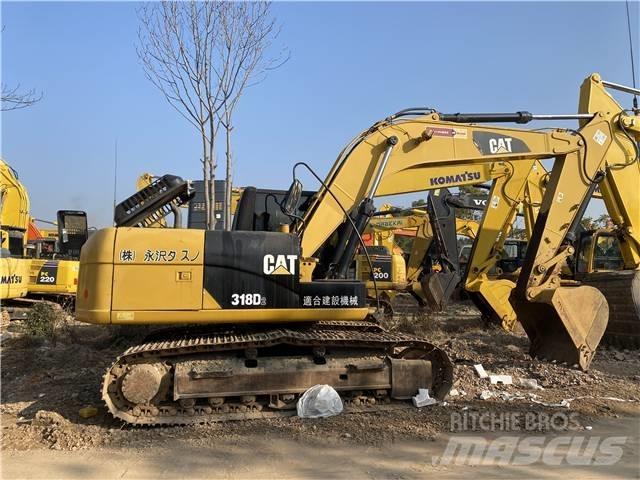 CAT 318D Beltegraver