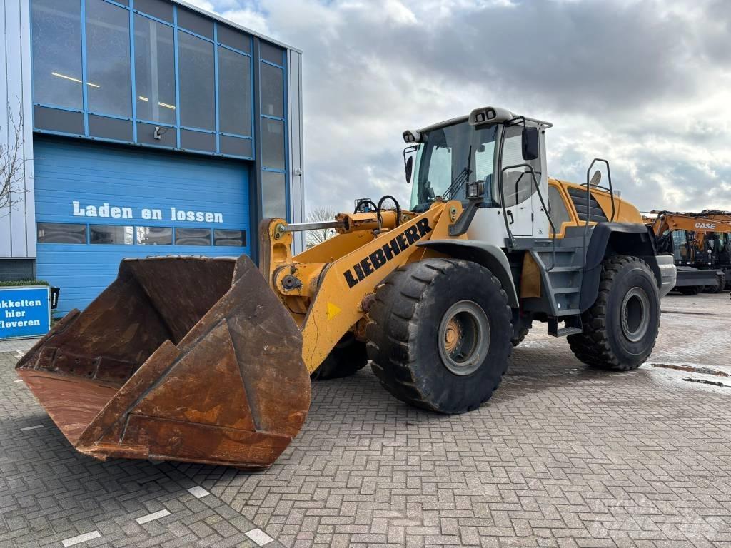Liebherr L 566 Hjullastere