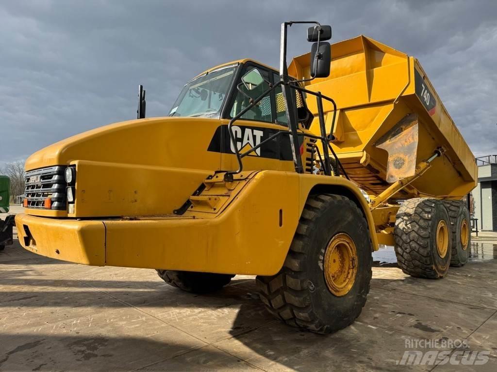 CAT 740 Mini dumpere