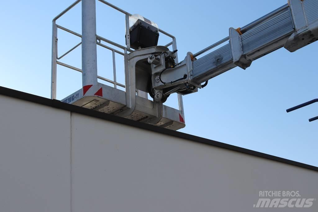 Multitel MX 235 Bilmontert lift