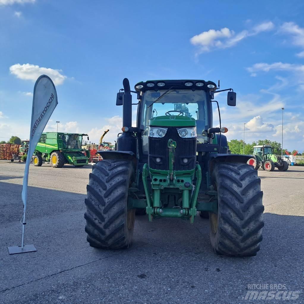 John Deere 6175 R Traktorer