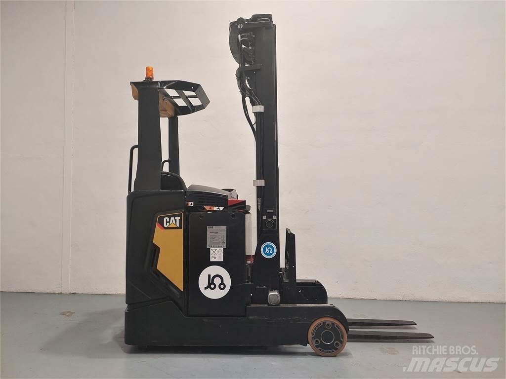 CAT NR16N2C Skyvemasttruck