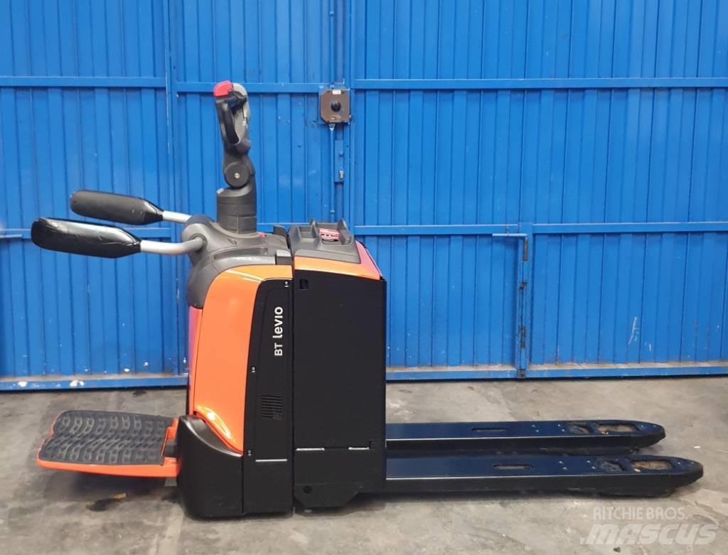 BT LPE 200 Lavtløftende truck med platform