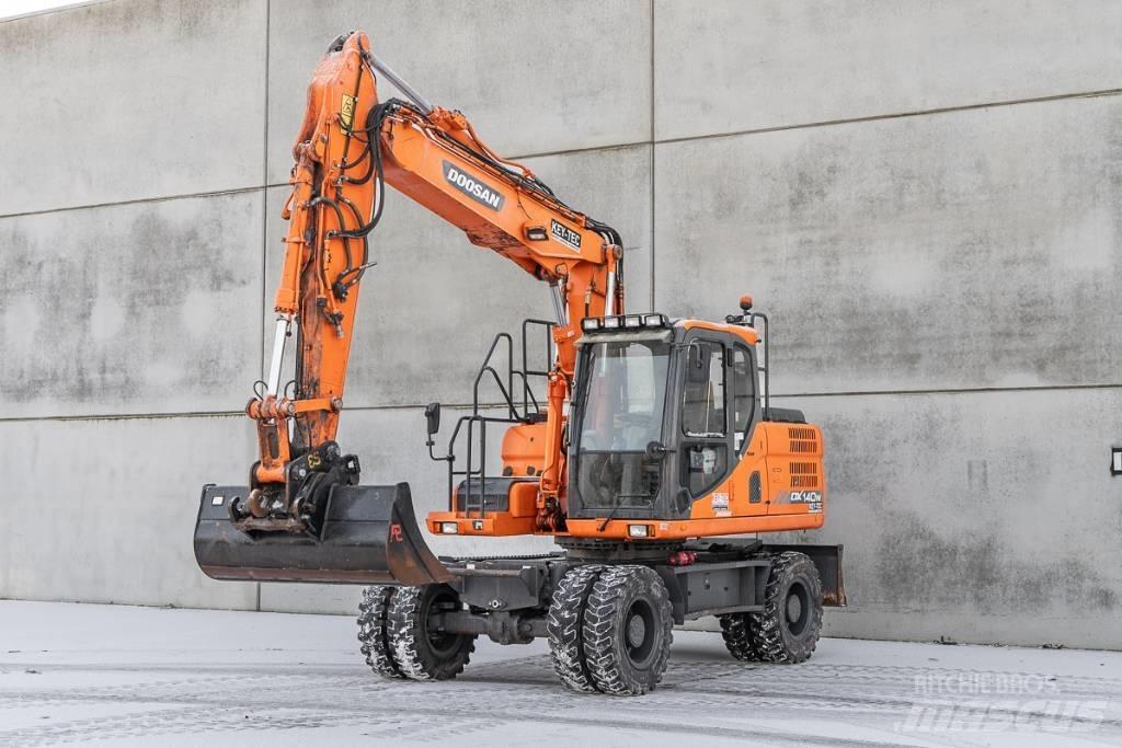 Doosan DX 140 W-3 Hjulgravere