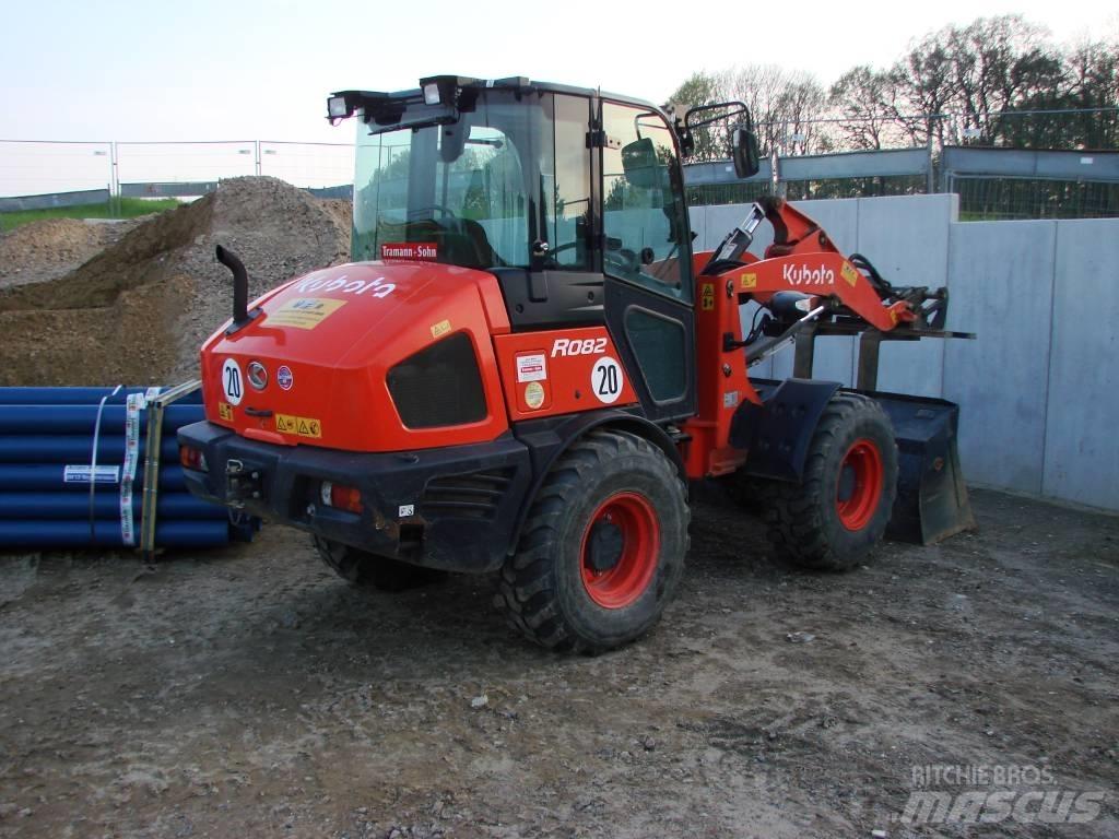 Kubota R 082 Hjullastere