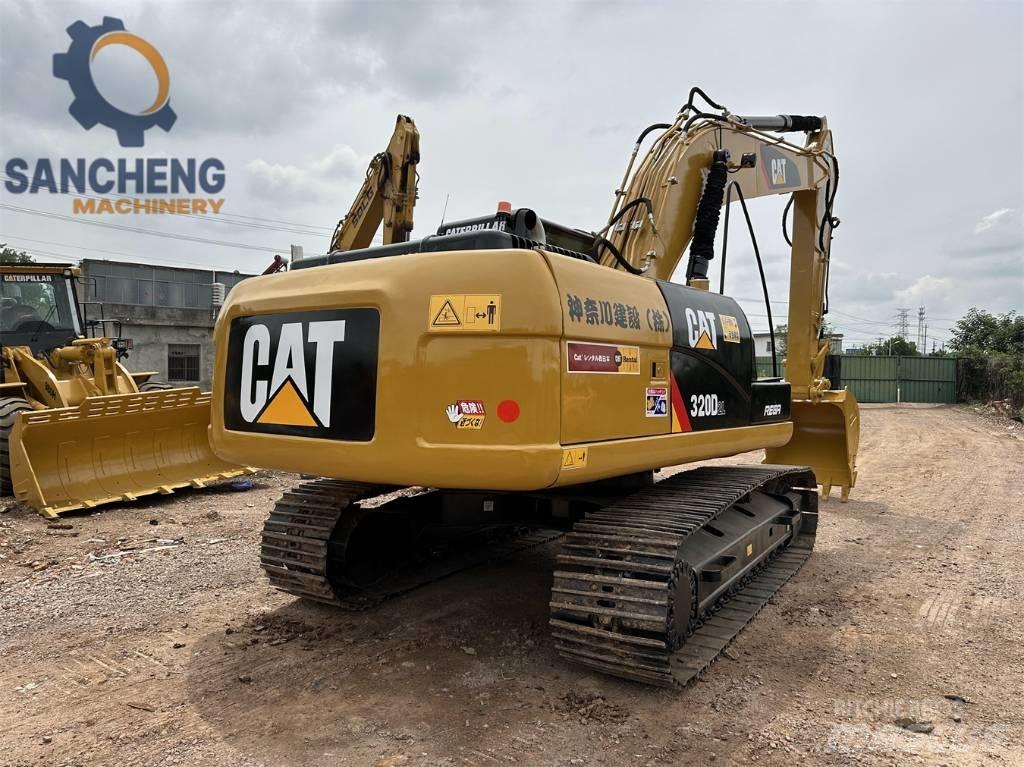 CAT 320 D 2 L Beltegraver